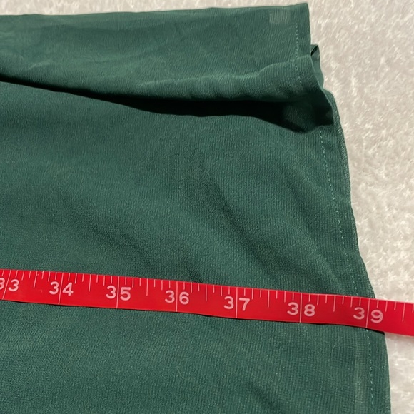 Shein Curve Chic Green V-Neck Dress - Picture 8 of 10